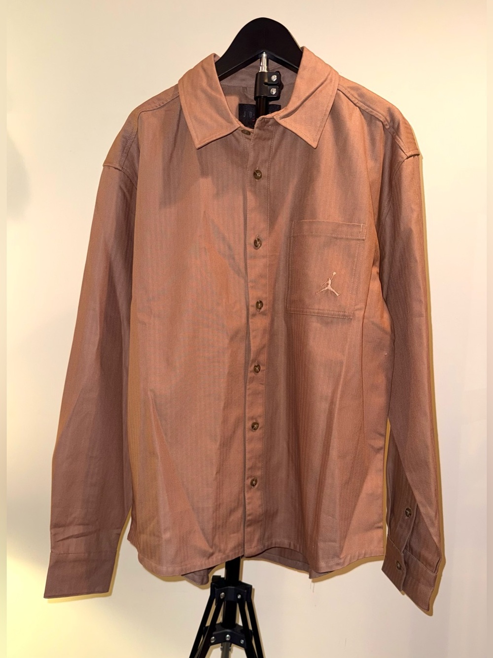 Jordan Essentials Button-Down Shirt in Archaeo Brown, size S, NWT
